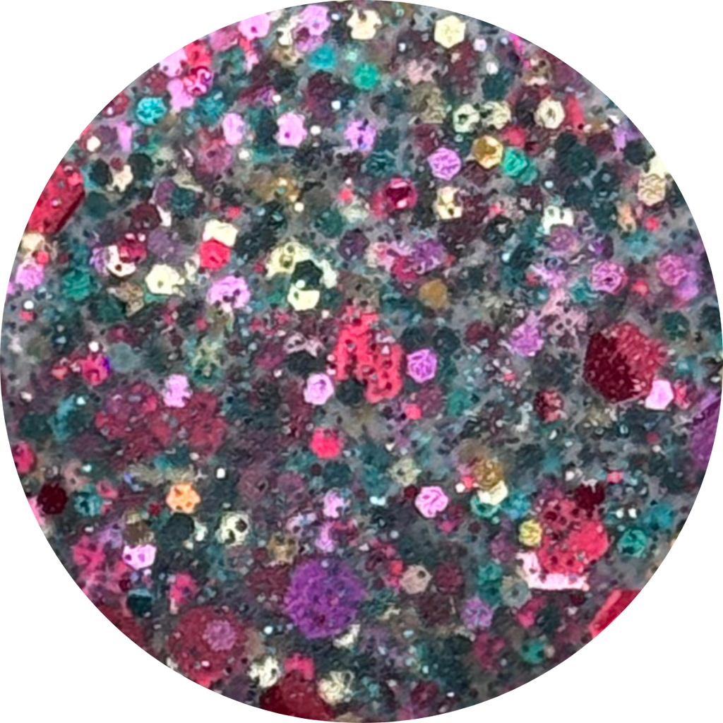 OLD MONEY CHRISTMAS “Mistletoe Kiss”